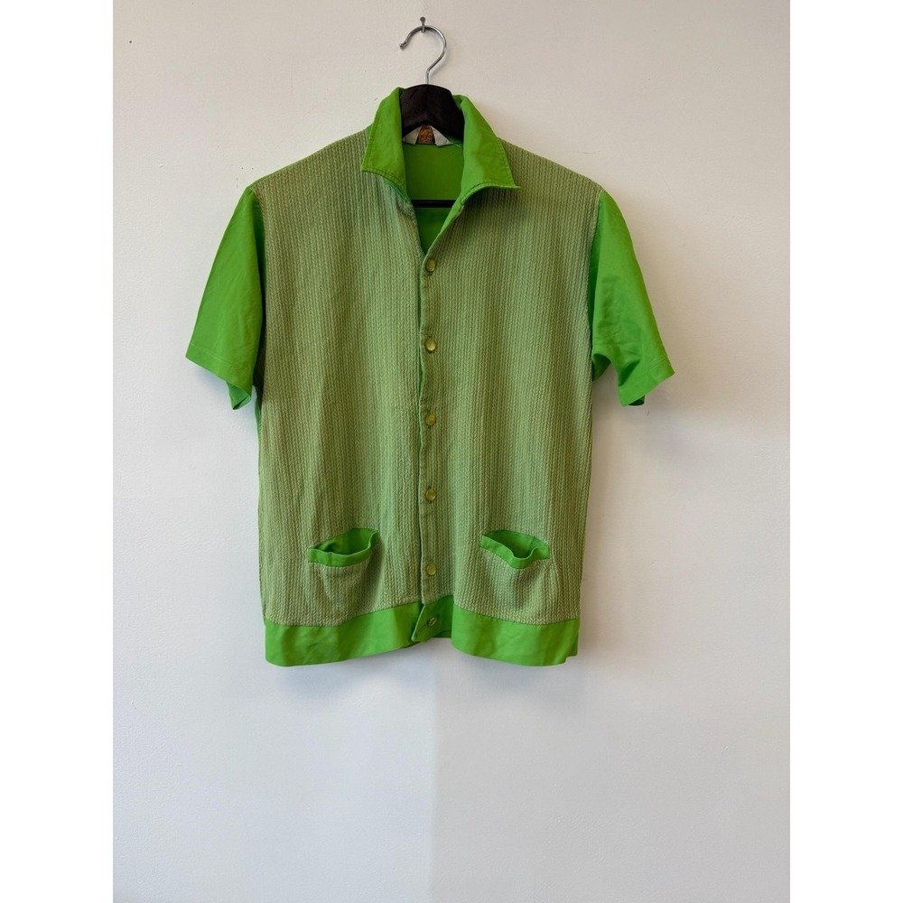 Vintage Silk n Touch Shirt Campus Medium Button Up Short Sleeve Pocket 60s Retro